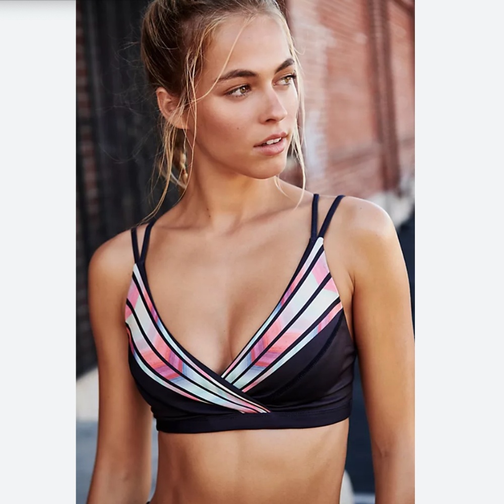 Free People Movement Sunrise Sports Bra Size M Black
